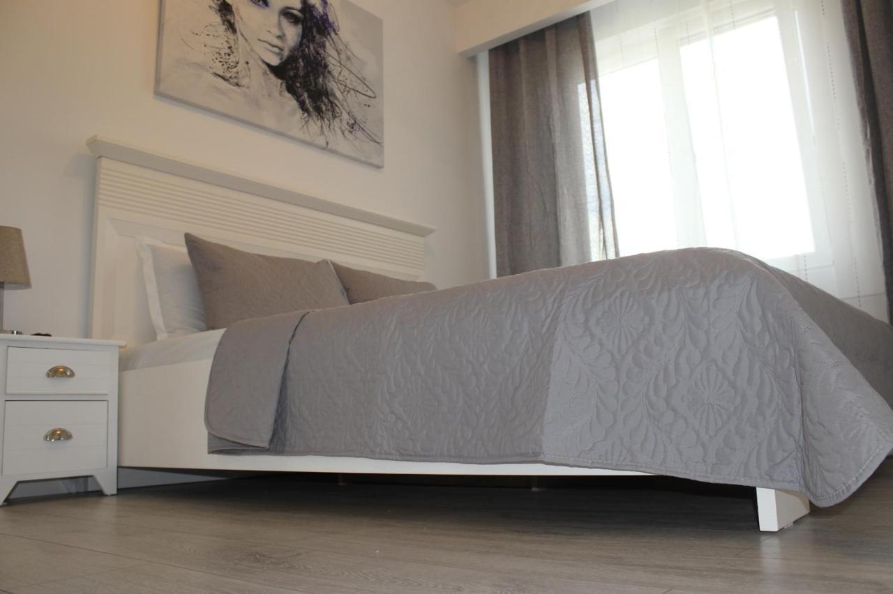 בוקרשט Luxury City Center Apartment - Romana מראה חיצוני תמונה