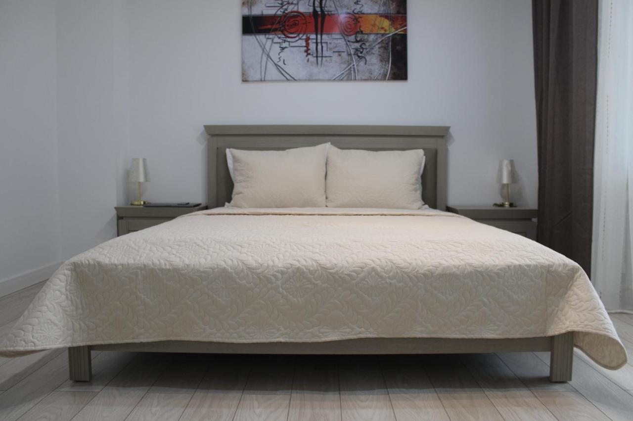 בוקרשט Luxury City Center Apartment - Romana מראה חיצוני תמונה