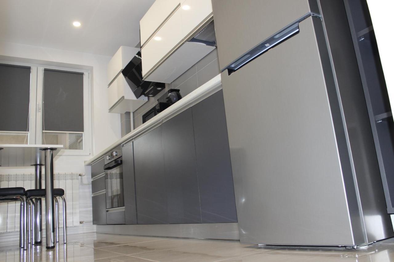 בוקרשט Luxury City Center Apartment - Romana מראה חיצוני תמונה