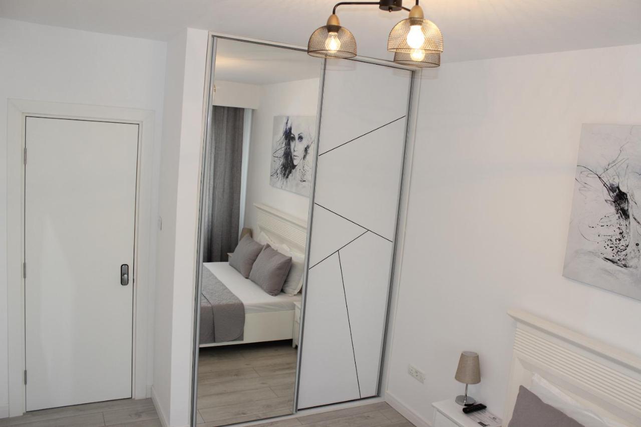 בוקרשט Luxury City Center Apartment - Romana מראה חיצוני תמונה