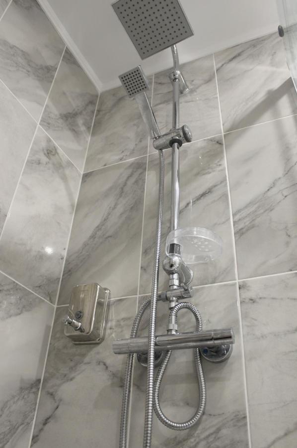 בוקרשט Luxury City Center Apartment - Romana מראה חיצוני תמונה